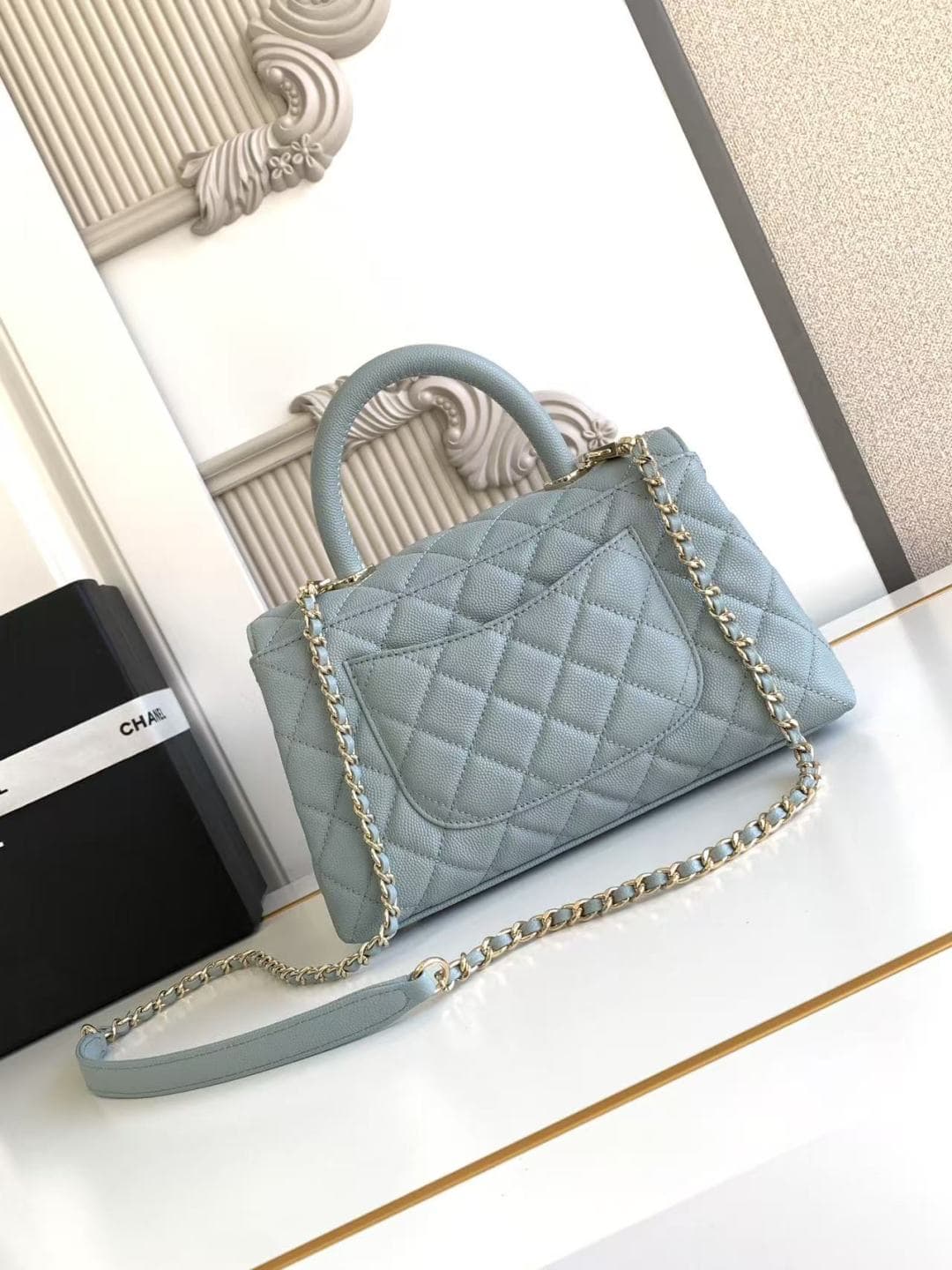 Coco FLAP BAG Grained Calfskin LB16688 (3)