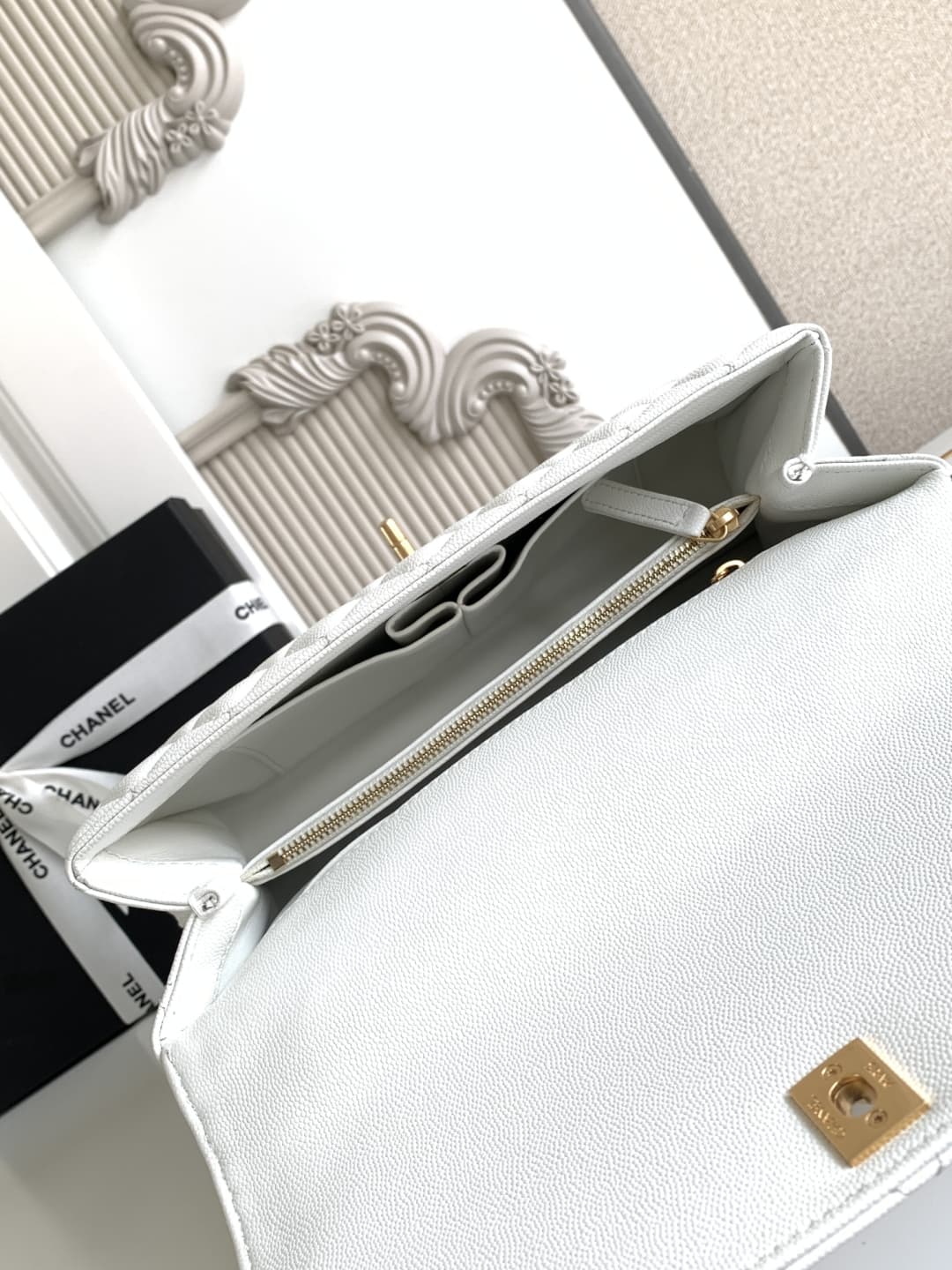 Coco LARGE FLAP BAG Grained Calfskin LB1266 (4)