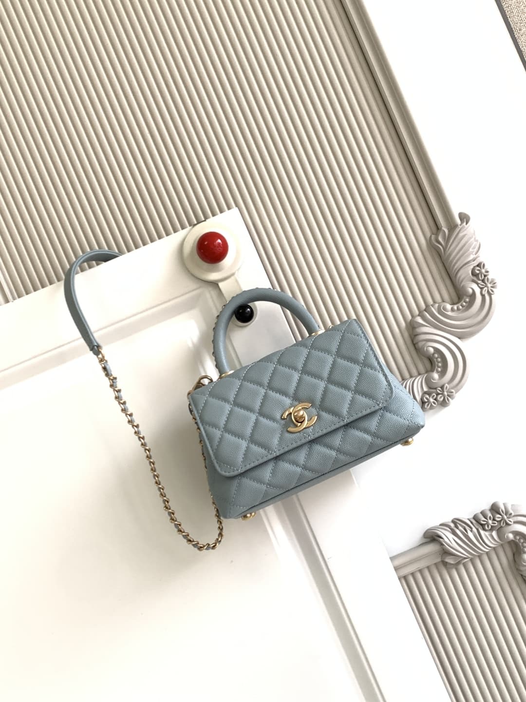 Coco MINI FLAP BAG Grained Calfskin LB16983 (1)