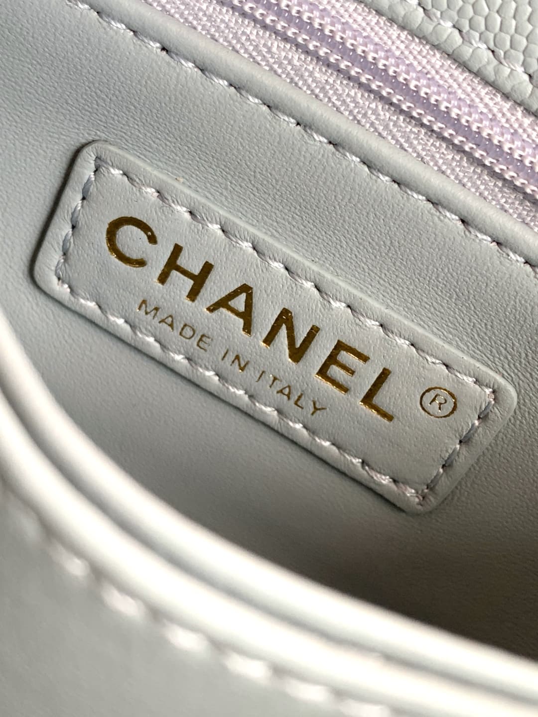 Coco MINI FLAP BAG Grained Calfskin LB16983 (6)