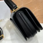 30 Montaigne Avenue Bag Calfskin LB14751 (4)