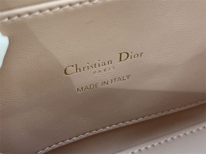 30 Montaigne Avenue Bag Calfskin LB15202 (5)