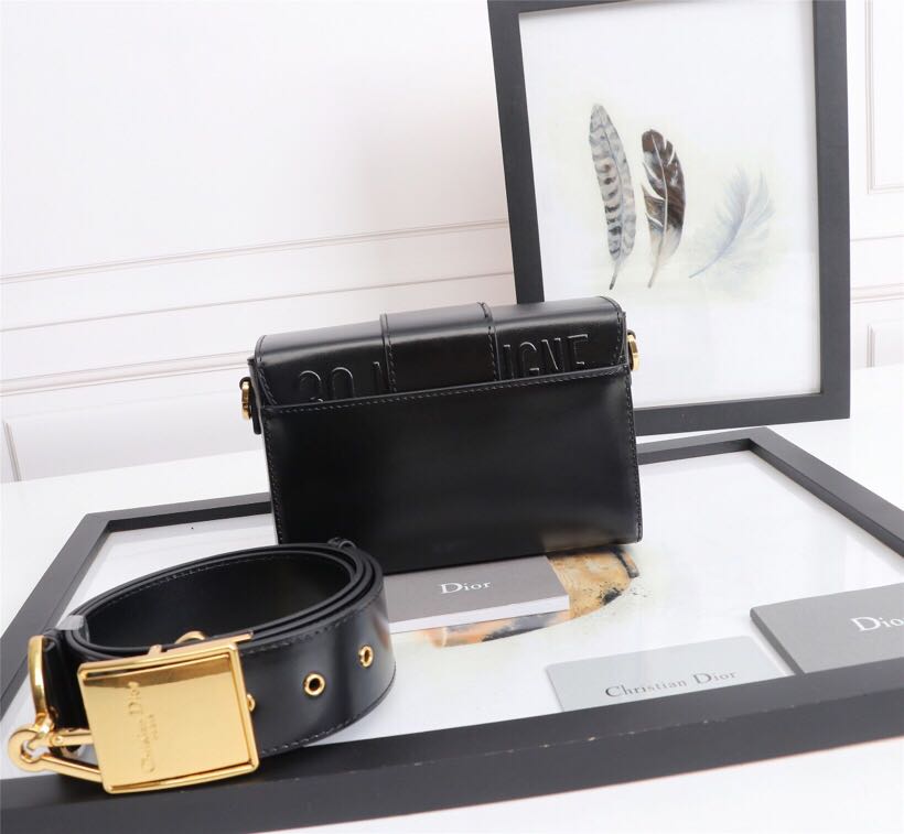 30 Montaigne Bag Calfskin LB3323 (4)