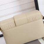 30 Montaigne Bag Calfskin LB8188 (5)