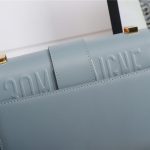 30 Montaigne Bag Calfskin LB8192 (6)