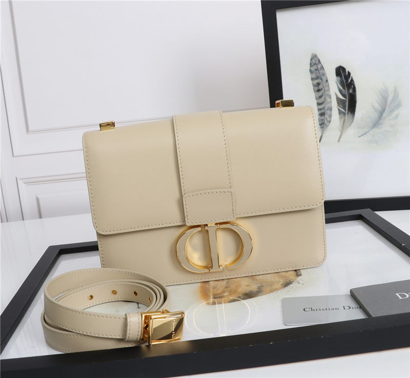 30 Montaigne Bag Calfskin LB8193 (2)