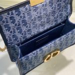 30 Montaigne EAST-WEST Bag Oblique Jacquard Denim LB14577 (7)