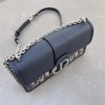 30 Montaigne EAST-WEST Bag Oblique Jacquard Denim LB6507 (4)