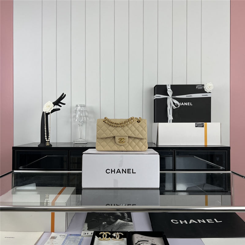 Chanel CLASSIC HANDBAG Grained Calfskin LB5668 (1)