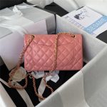 Chanel CLASSIC HANDBAG Lambskin LB11487 (2)