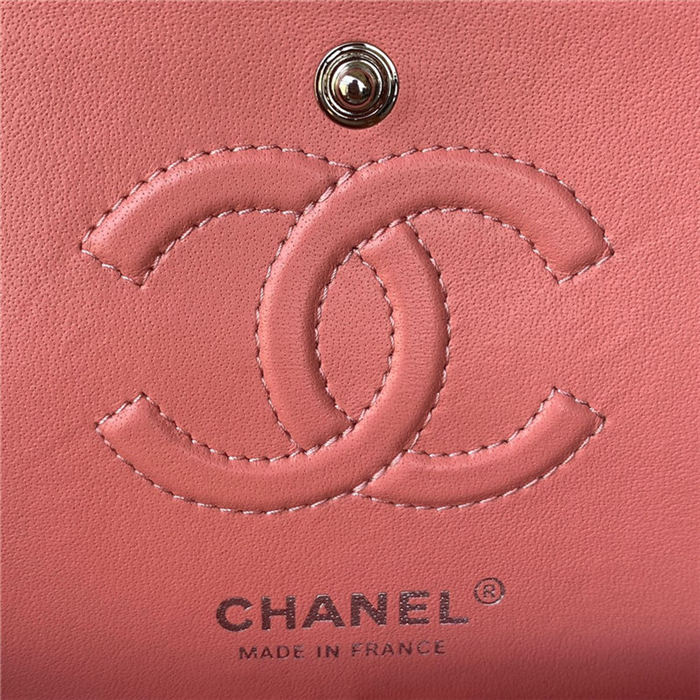 Chanel CLASSIC HANDBAG Lambskin LB11488 (3)