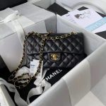 Chanel CLASSIC HANDBAG Lambskin LB1659 (1)