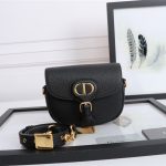 Dior BOBBY BAG Grained Calfskin LB3314 (2)