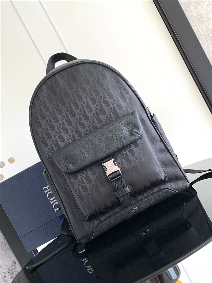 Dior Explorer Backpack Oblique Jacquard LB14008 (1)