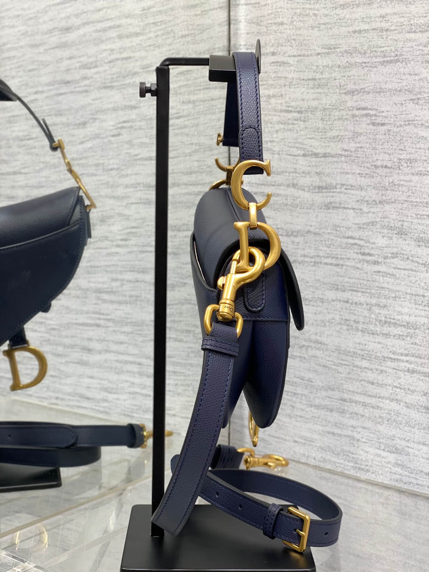 Dior SADDLE BAG Grained Calfskin LB21744 (4)