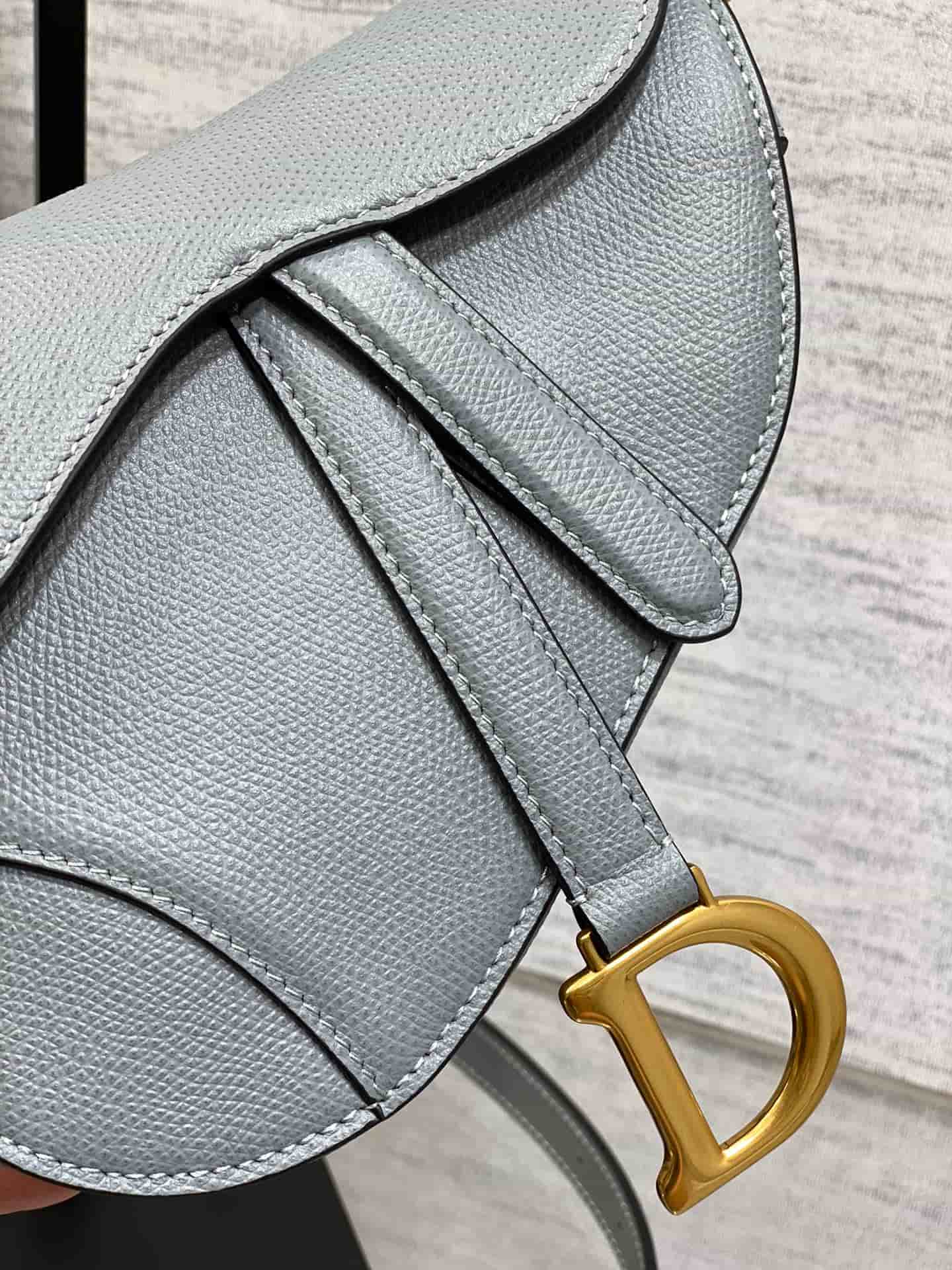 Dior SADDLE BAG Grained Calfskin LB21746 (2)