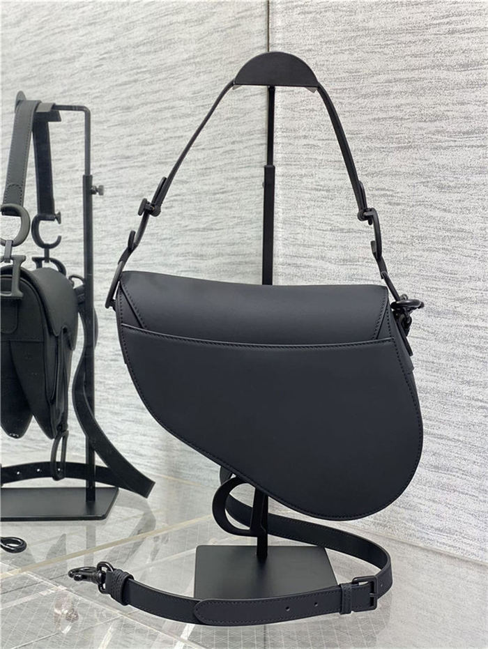 Dior SADDLE BAG Ultramatte Calfskin LB3226 (2)