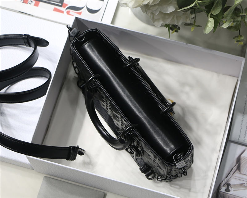 LADY D-JOY BAG Cannage Diamond LB9881 (3)