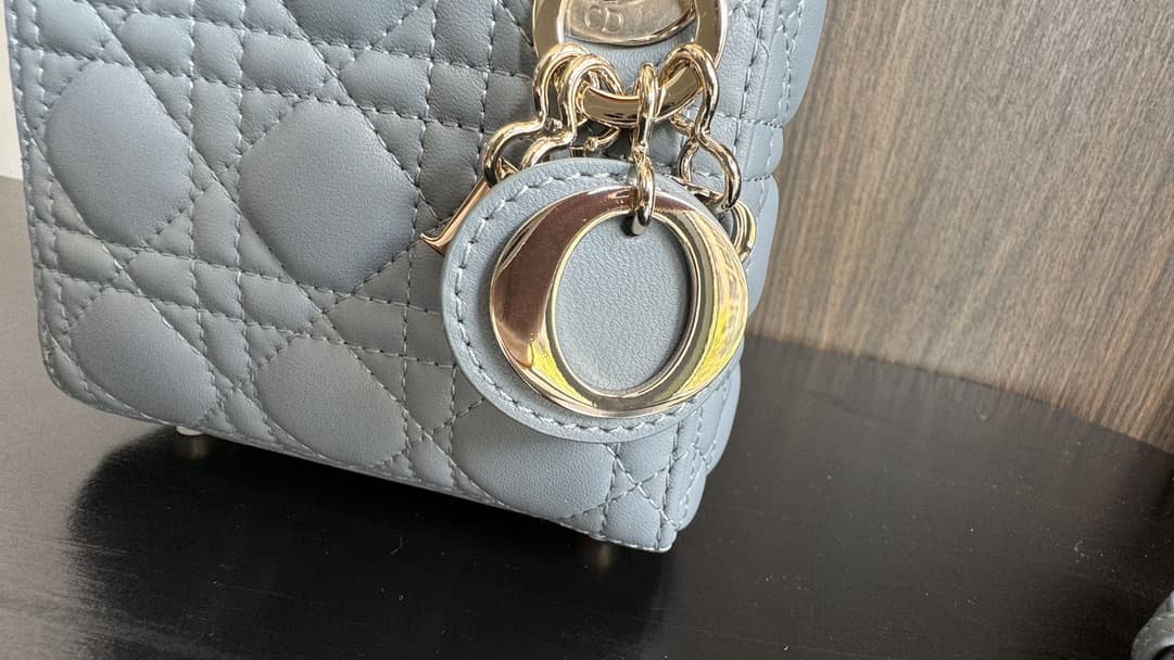 MICRO LADY Dior BAG Cannage Lambskin LB3214 (2)