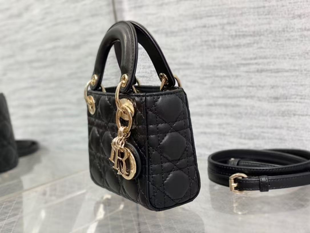 MICRO LADY Dior BAG Cannage Lambskin LB3218 (2)