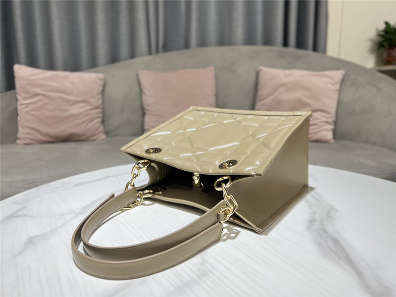 DIOR ESSENTIAL TOTE Archicannage Calfskin LB11813 (6)