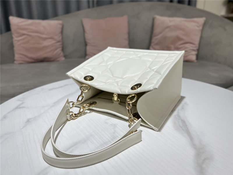 DIOR ESSENTIAL TOTE Archicannage Calfskin LB11825 (3)